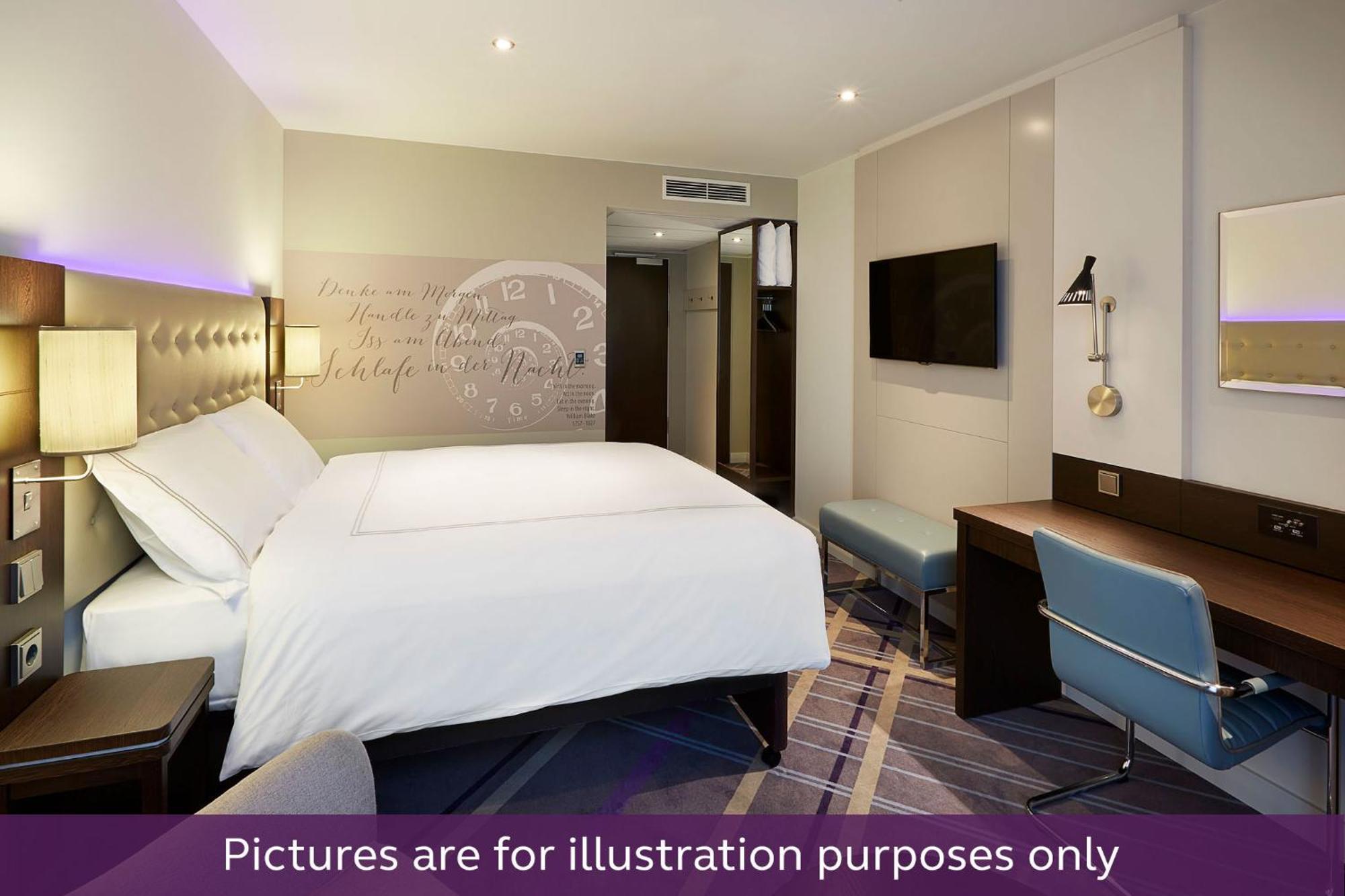 Premier Inn Duesseldorf City Centre Eksteriør billede
