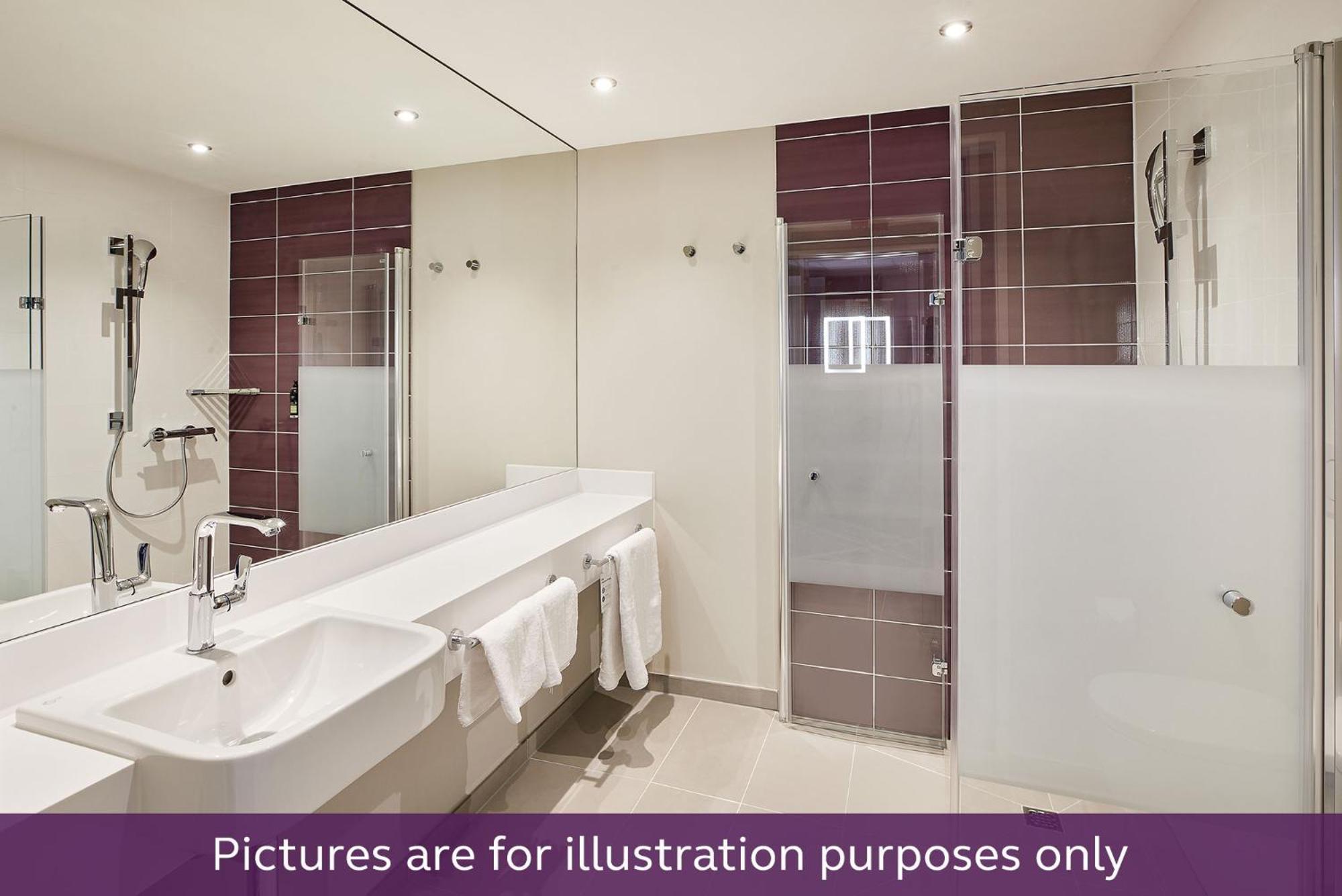Premier Inn Duesseldorf City Centre Eksteriør billede