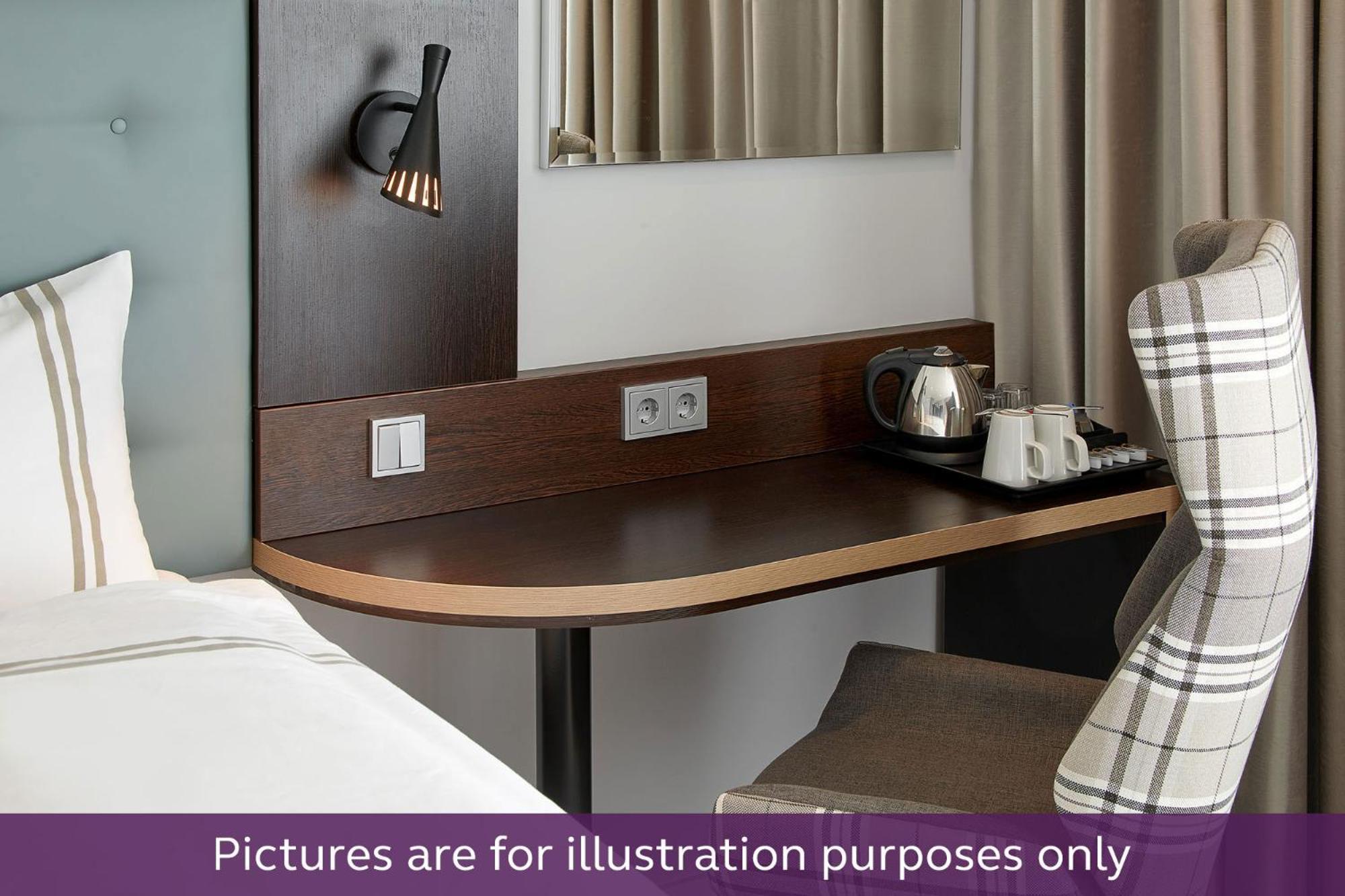Premier Inn Duesseldorf City Centre Eksteriør billede