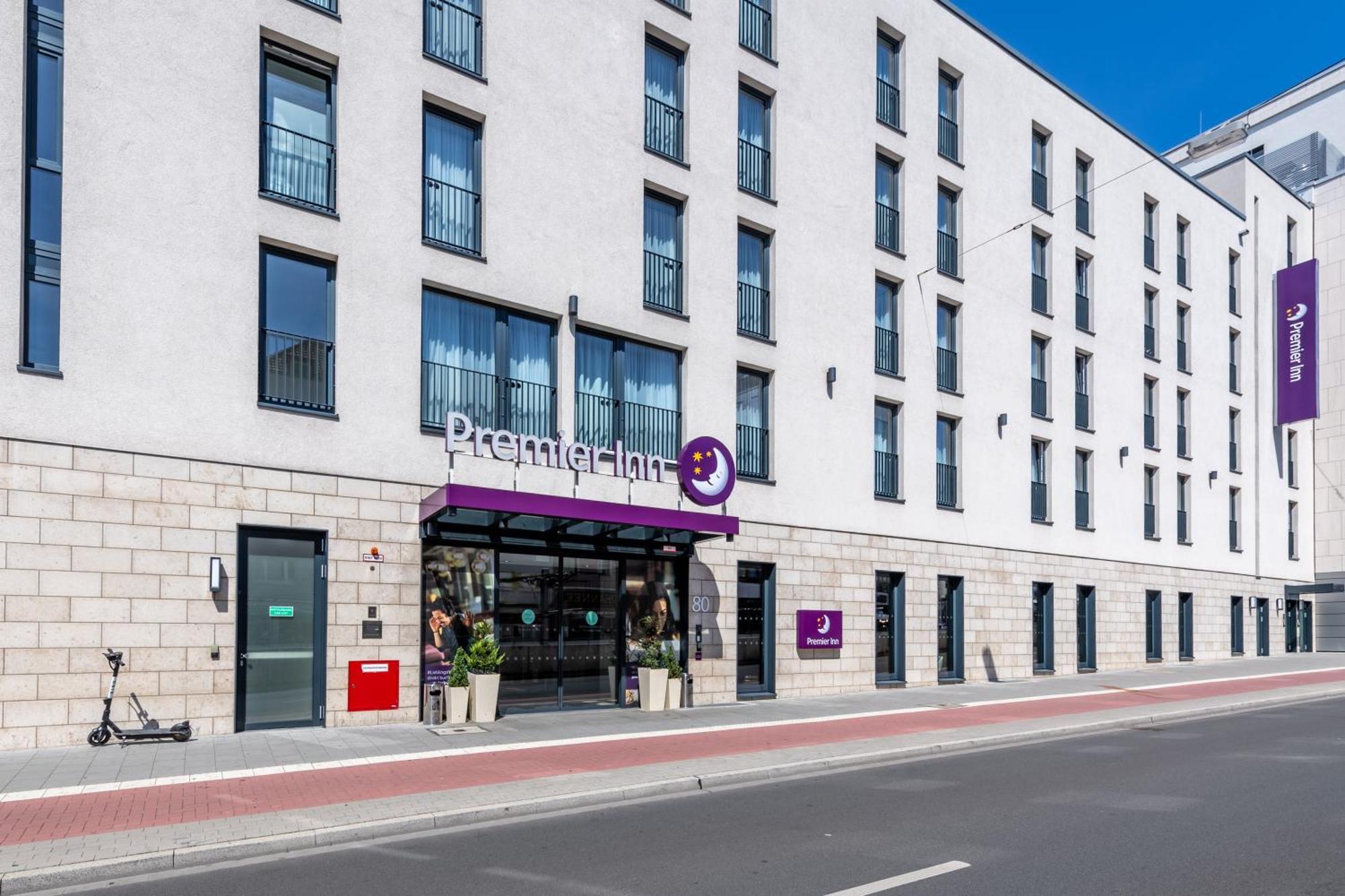 Premier Inn Duesseldorf City Centre Eksteriør billede